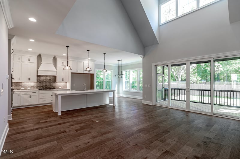 111 Forest Green Dr, Cary, NC 27511
