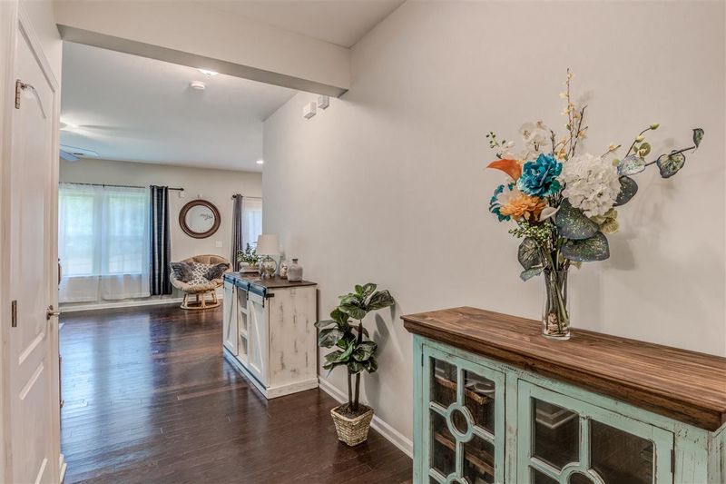 111 Foxborough Ln, Durham, NC 27703