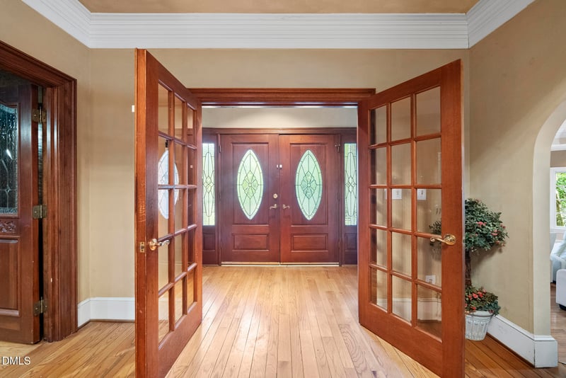 111 Foxridge Rd, Chapel Hill, NC 27514