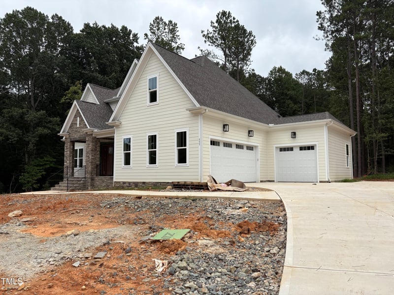 111 Gaines Trl, Pittsboro, NC 27312