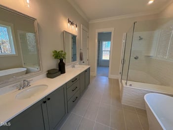 111 Gaines Trl, Pittsboro, NC 27312