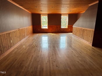 111 Garnett St, Henderson, NC 27536