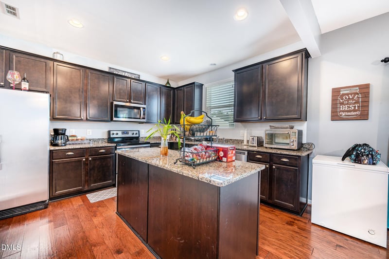 111 Glenview Ln, Durham, NC 27703