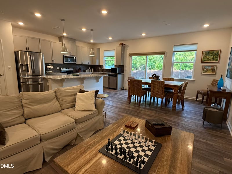111 Golden Gate Ln, Chapel Hill, NC 27516