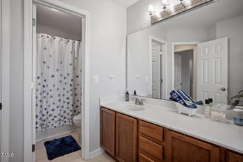 111 Governors House Dr, Morrisville, NC 27560