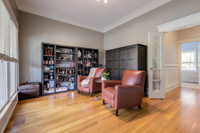 111 Gurnsey Trl, Chapel Hill, NC 27517