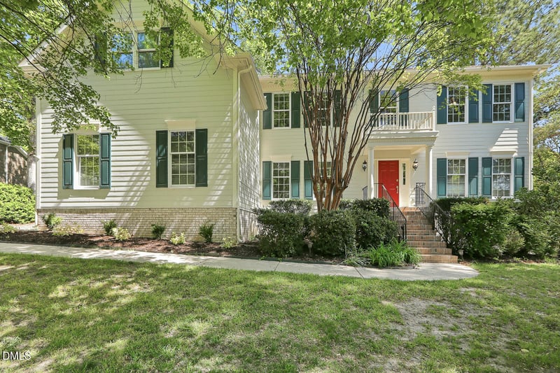 111 Haley House Ln, Cary, NC 27519