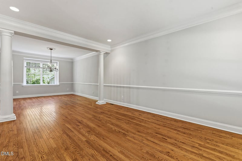 111 Haley House Ln, Cary, NC 27519