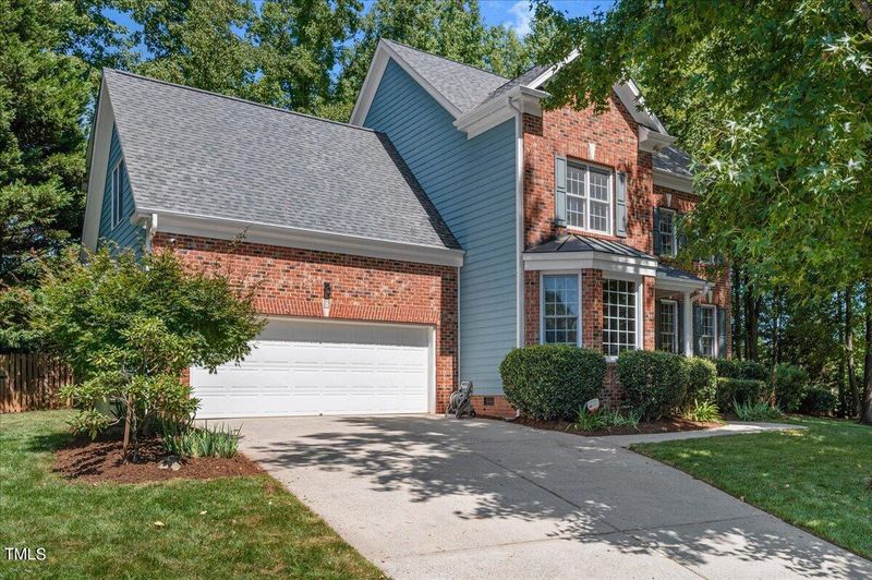 111 Hogan Ridge Ct, Chapel Hill, NC 27516