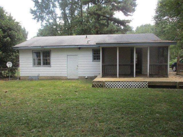 111 Indian Trl, Wendell, NC 27591