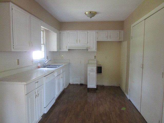 111 Indian Trl, Wendell, NC 27591