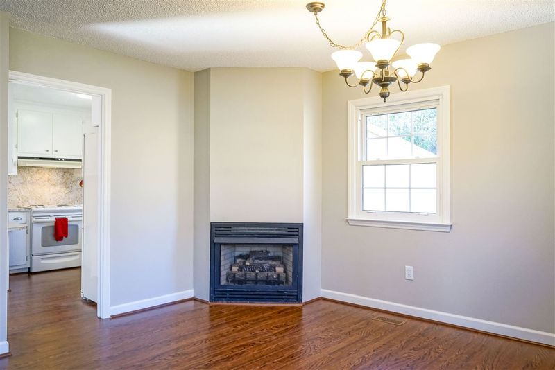 111 Jasmine Pl, Durham, NC 27712