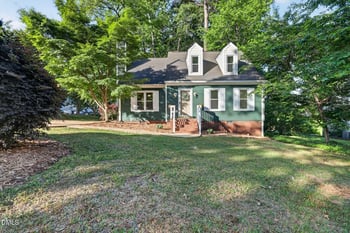 111 Jones Cir, Clayton, NC 27520