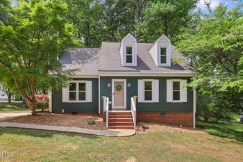 111 Jones Cir, Clayton, NC 27520