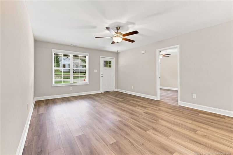 111 Kensington Cir, Fayetteville, NC 28301