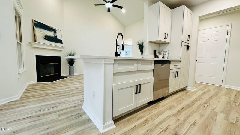 111 Killam Ct #2b, Cary, NC 27513