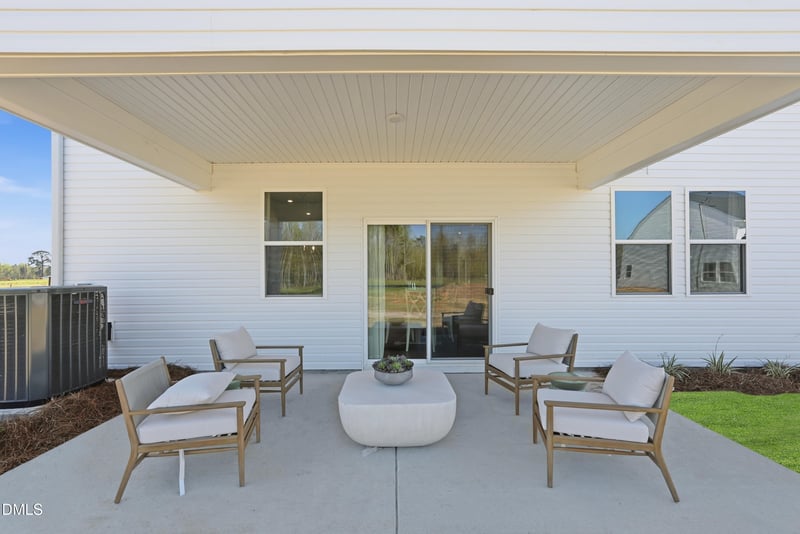 111 King Tucks Way, Four Oaks, NC 27524