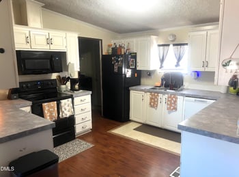 111 Knollwood Dr, Goldsboro, NC 27530