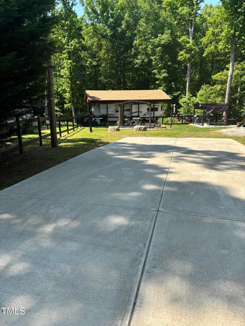 111-L Nebow Ln, Louisburg, NC 27549