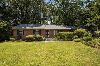 111 Lattimore Ln, Durham, NC 27713