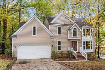 111 Laurenbrook Ct, Cary, NC 27518