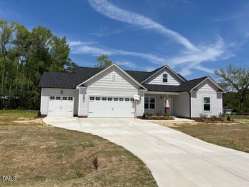 111 Lynn Ln, Selma, NC 27576
