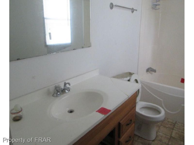 111 Marina Rd, Sanford, NC 27330