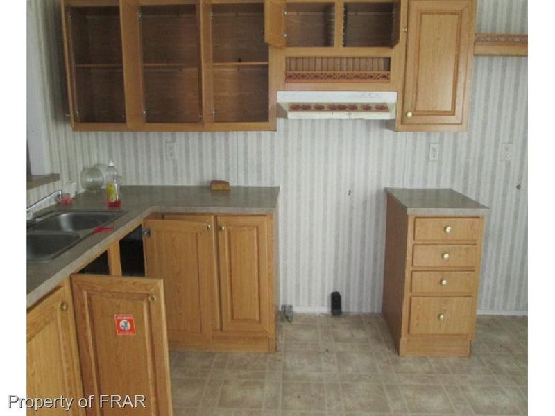 111 Marina Rd, Sanford, NC 27330