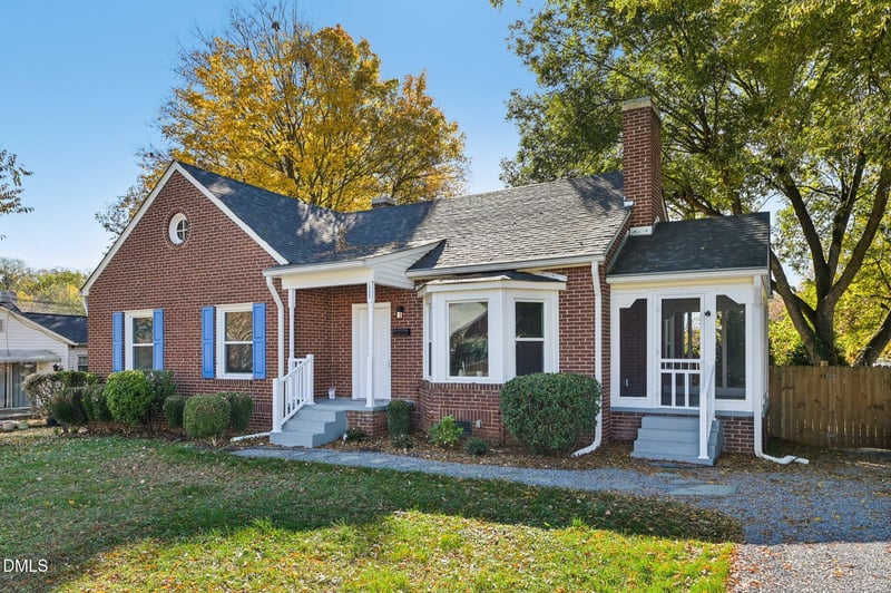 111 Market St, Graham, NC 27253