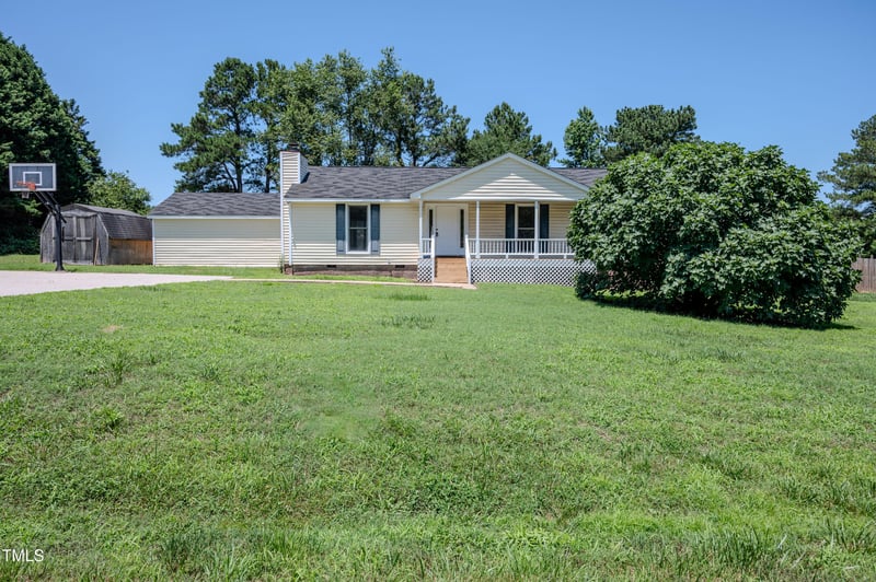 111 Marshay Meadow Rd, Youngsville, NC 27596