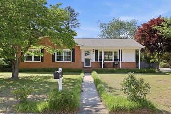 111 Martin St, Dunn, NC 28334