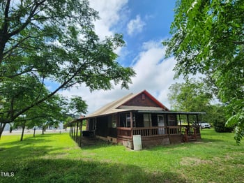 111 Matthews Mill Pond Rd, Angier, NC 27501