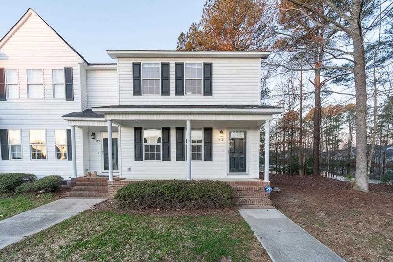 111 Mayfair Ct, Clayton, NC 27520