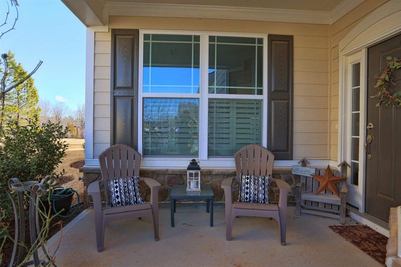 111 Mayfield Dr, Apex, NC 27539