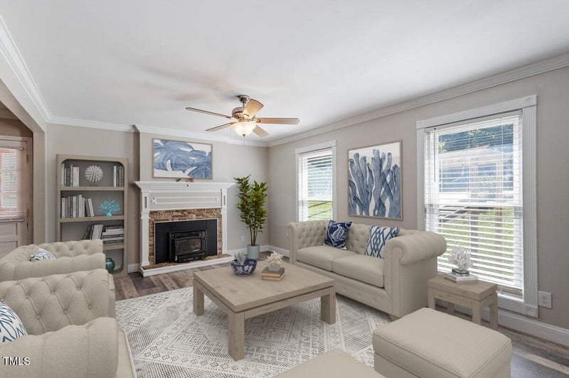 111 Mcdole Cir, Cary, NC 27511