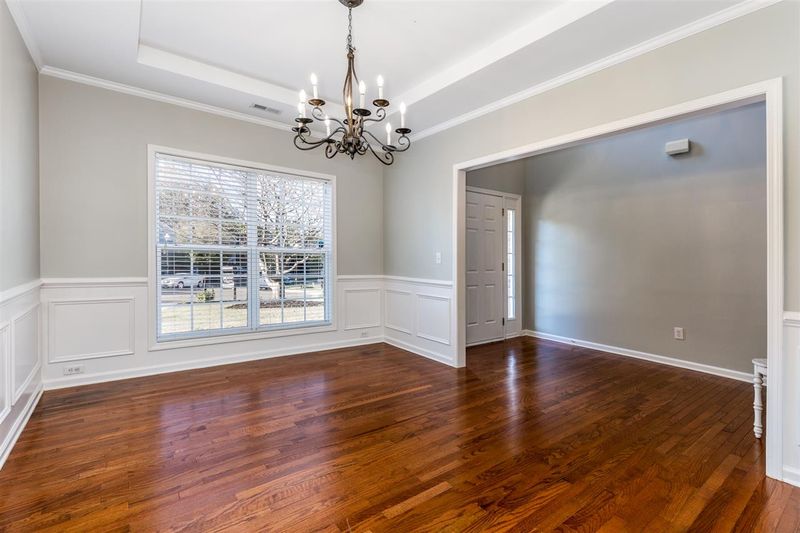 111 Minnifer Ct, Apex, NC 27539