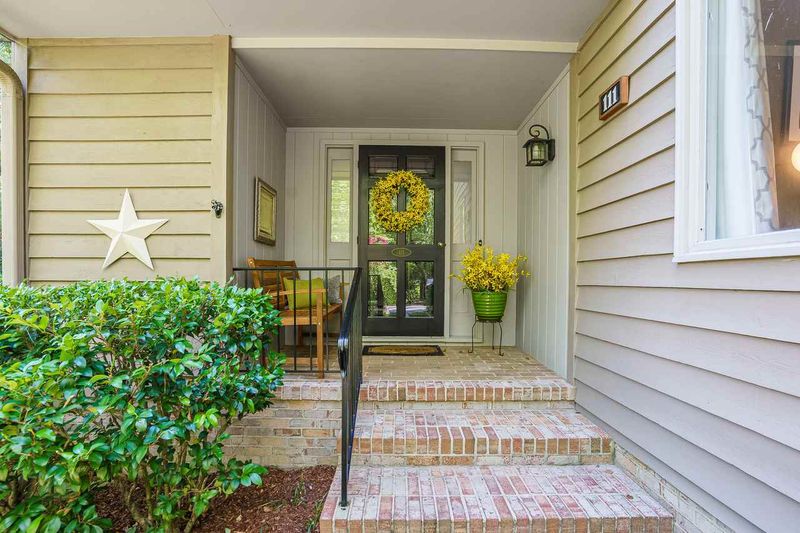 111 Montrose Dr, Durham, NC 27707