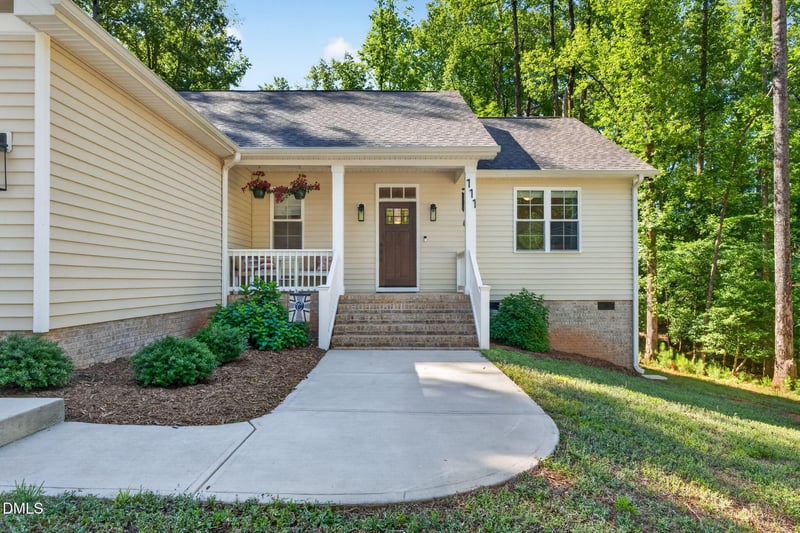 111 Morning Sun Dr, Louisburg, NC 27549