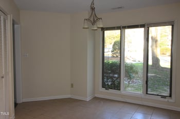 111 Mossbark Ln, Chapel Hill, NC 27514