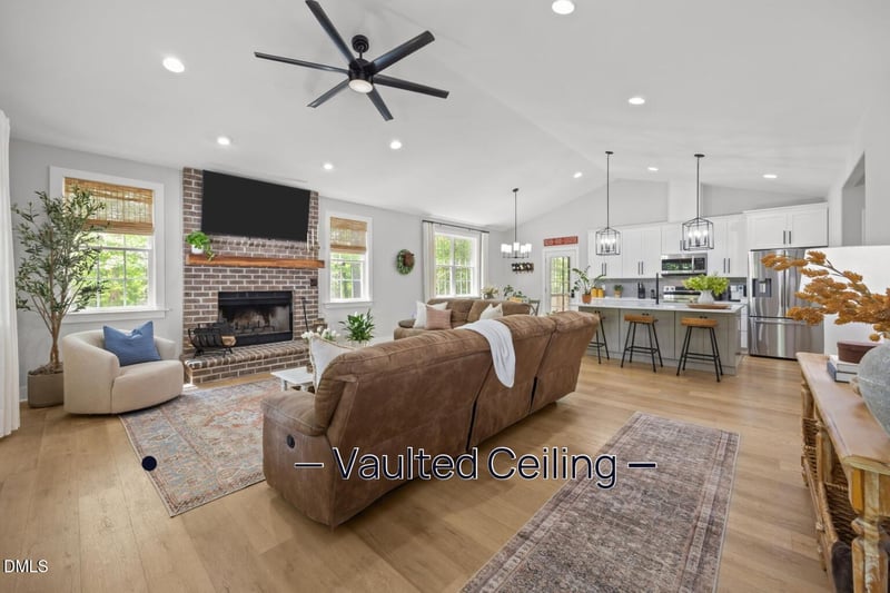 111 Nashua Dr, Louisburg, NC 27549