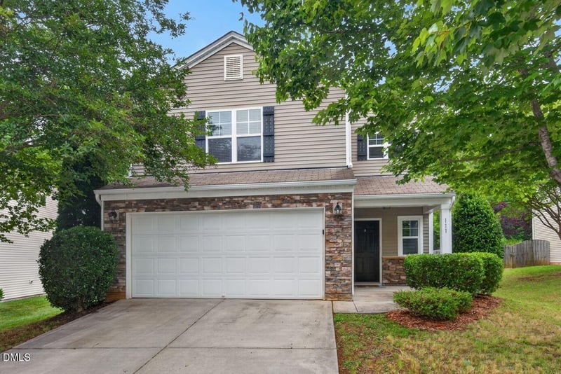 111 Norwood Ct, Mebane, NC 27302