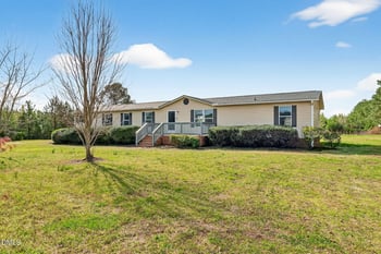 111 Old Williams Rd, Four Oaks, NC 27524