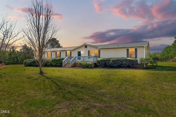 111 Old Williams Rd, Four Oaks, NC 27524