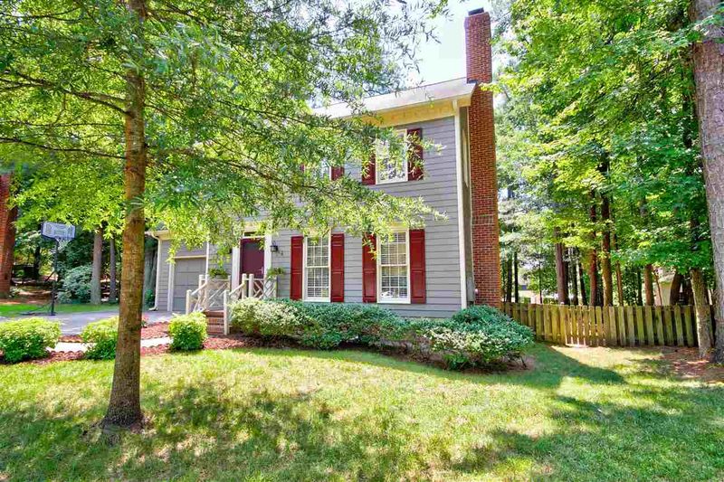 111 Parkmist Cir, Cary, NC 27519