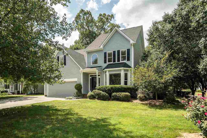 111 Perry Creek Dr, Chapel Hill, NC 27514