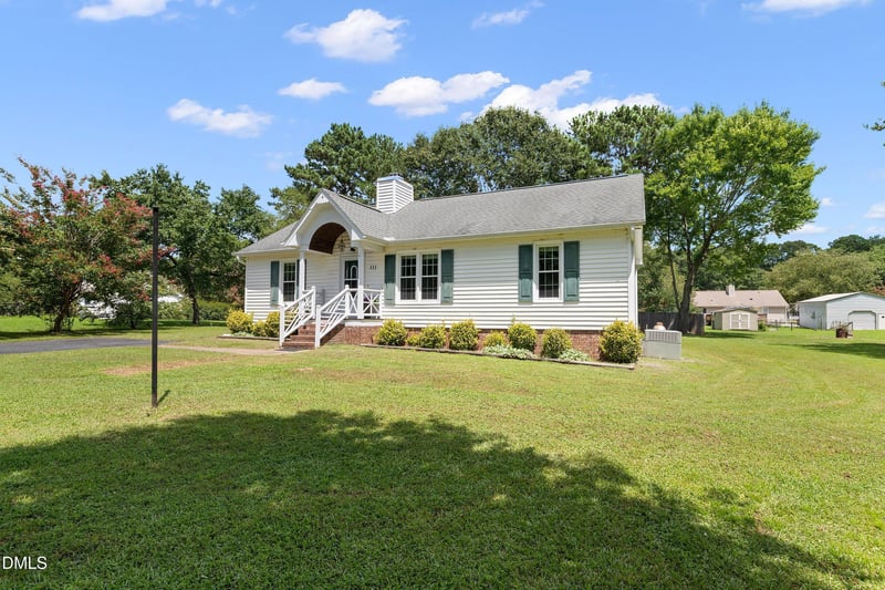 111 Polly Pl, Clayton, NC 27520