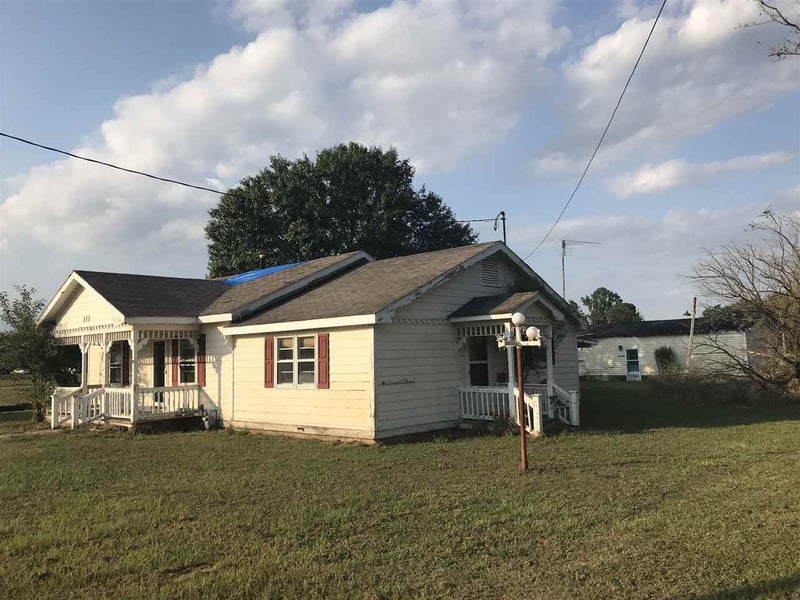 111 Pope St, Erwin, NC 28334