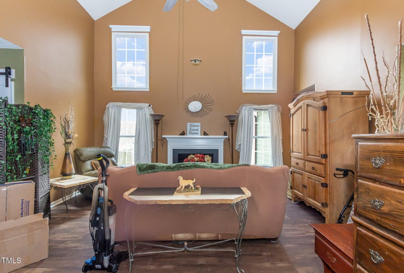 111 Preakness Dr, Archer Lodge, NC 27527