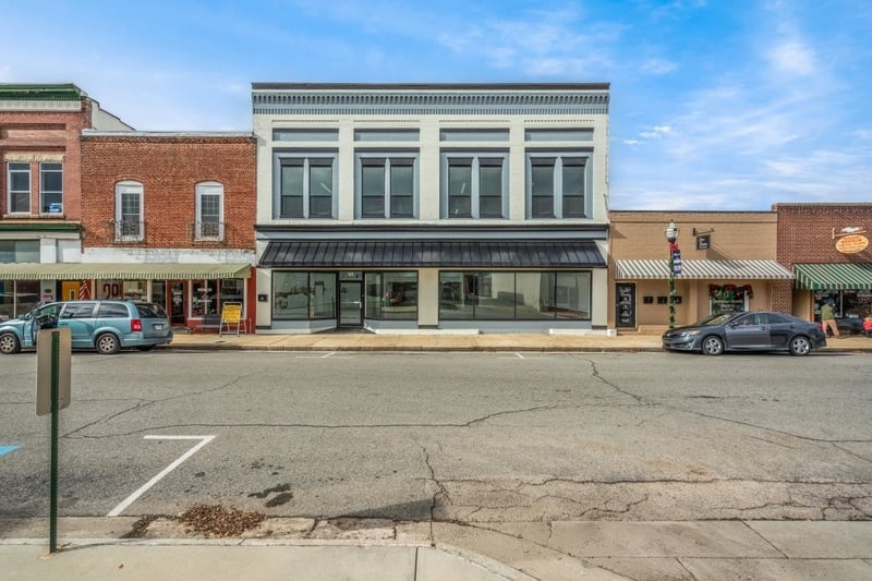 111 Raiford St, Selma, NC 27576