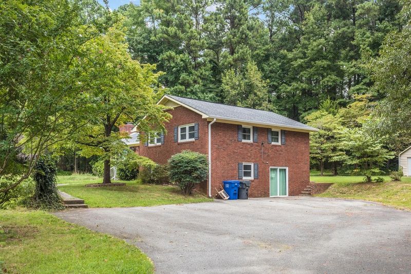 111 Rainey Ave, Hillsborough, NC 27278